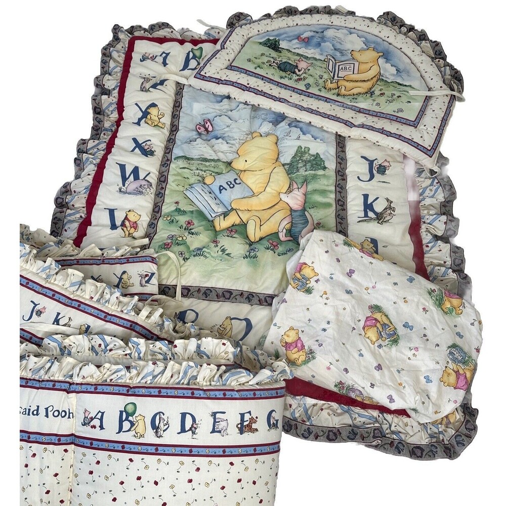 Vintage Classic 1997 Winnie the Pooh Red Calliope Baby Crib Quilt Comforter Set